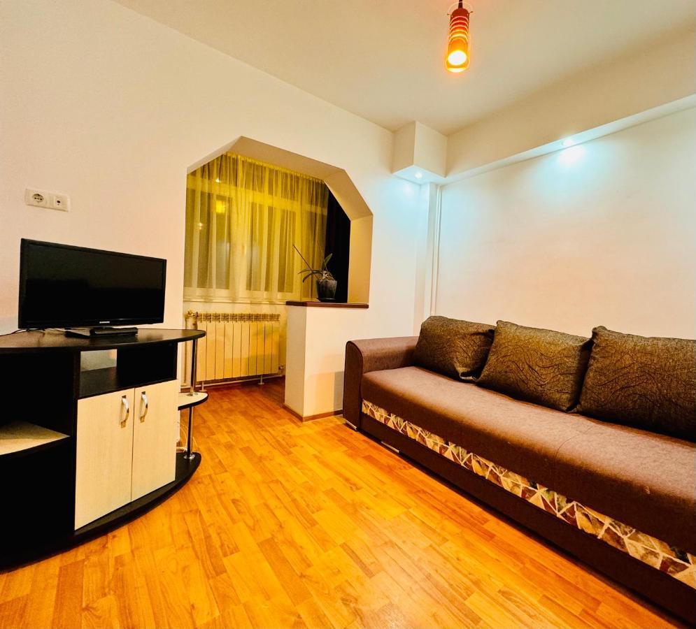 Апартаменти Altheda Living Eroilor 116-A4 Сучава Екстер'єр фото