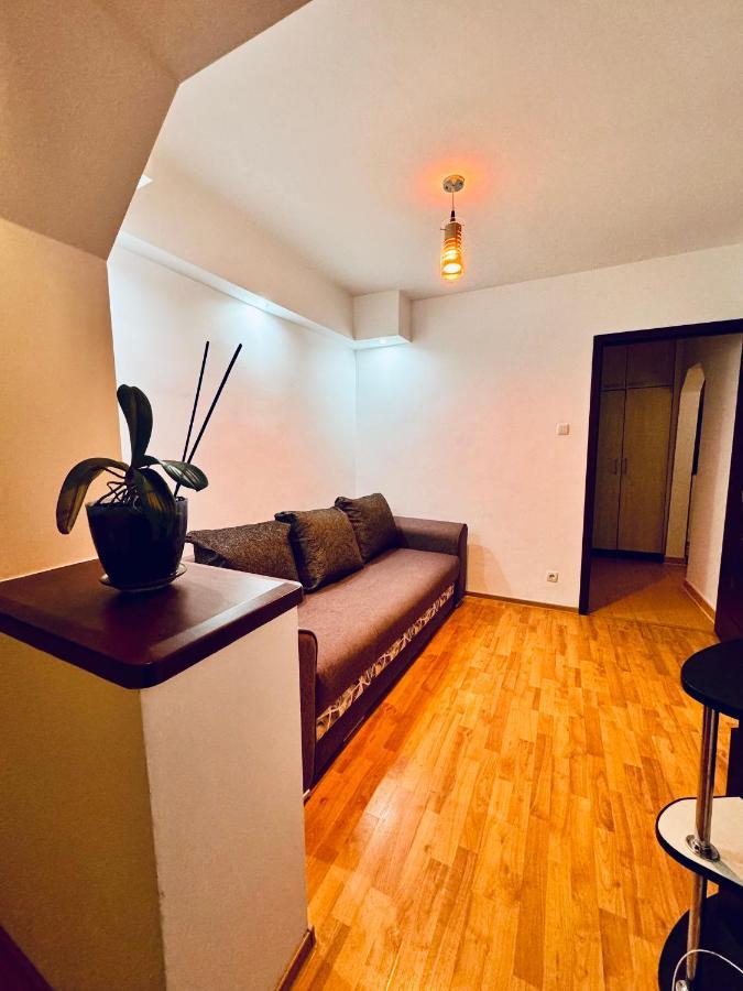 Апартаменти Altheda Living Eroilor 116-A4 Сучава Екстер'єр фото